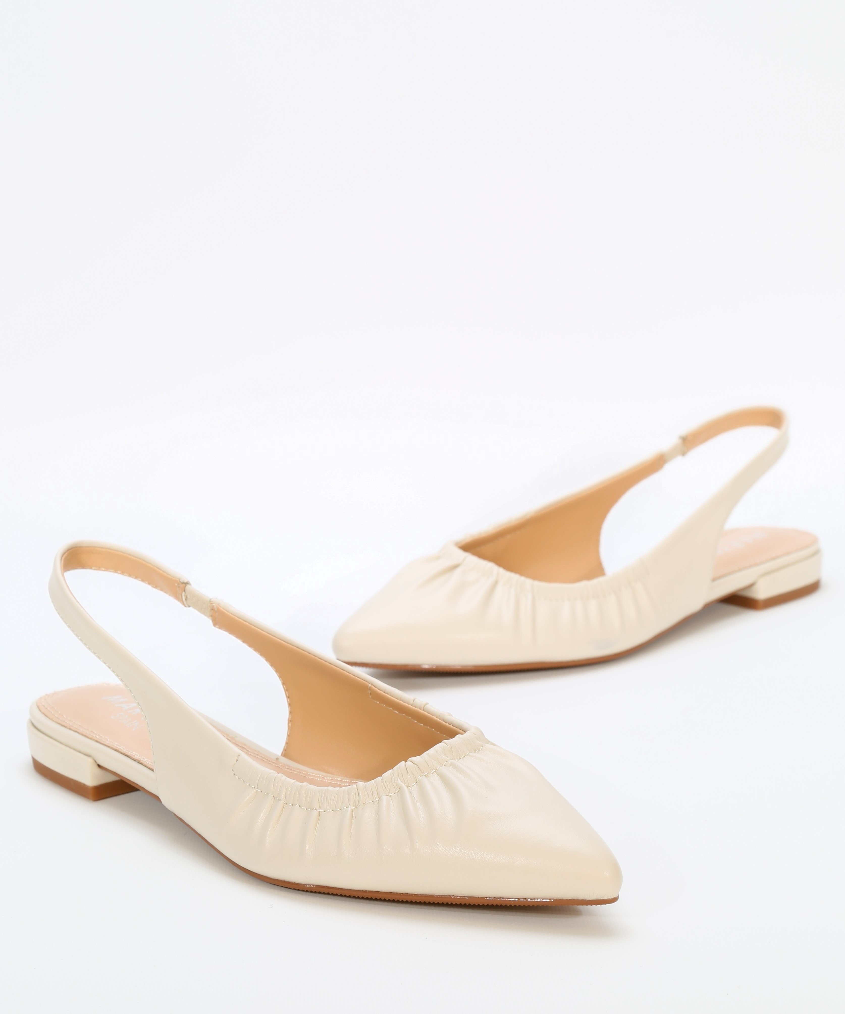 Zapato destalonado punta image number null